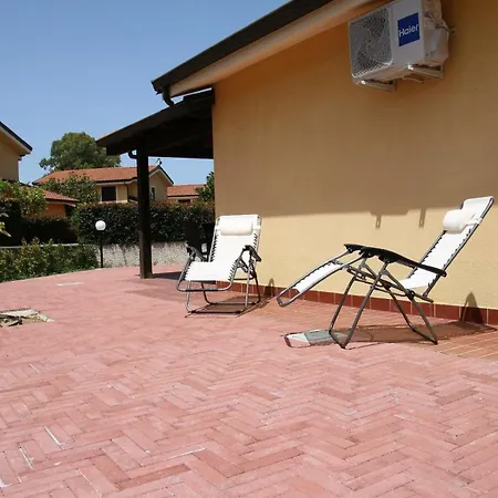 Сasa de vacaciones Ferienhaus Fuer 6 Personen Ca 100 M In Pizzo, Kalabrien Provinz Vibo Valentia - B59370