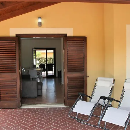 Сasa de vacaciones Ferienhaus Fuer 6 Personen Ca 100 M In Pizzo, Kalabrien Provinz Vibo Valentia - B59370